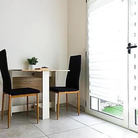 Kolossoi Casa de hóspedes 3*