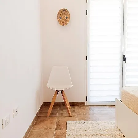 Kolossoi Guest house