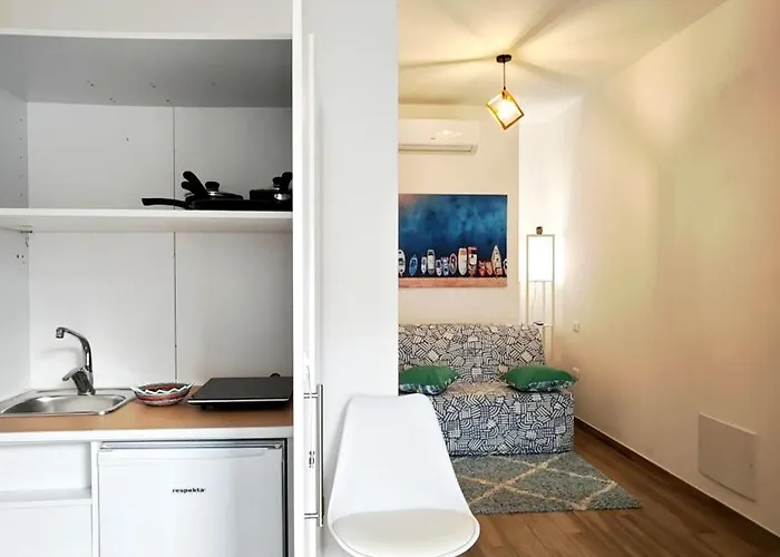 Kolossoi ゲストハウス